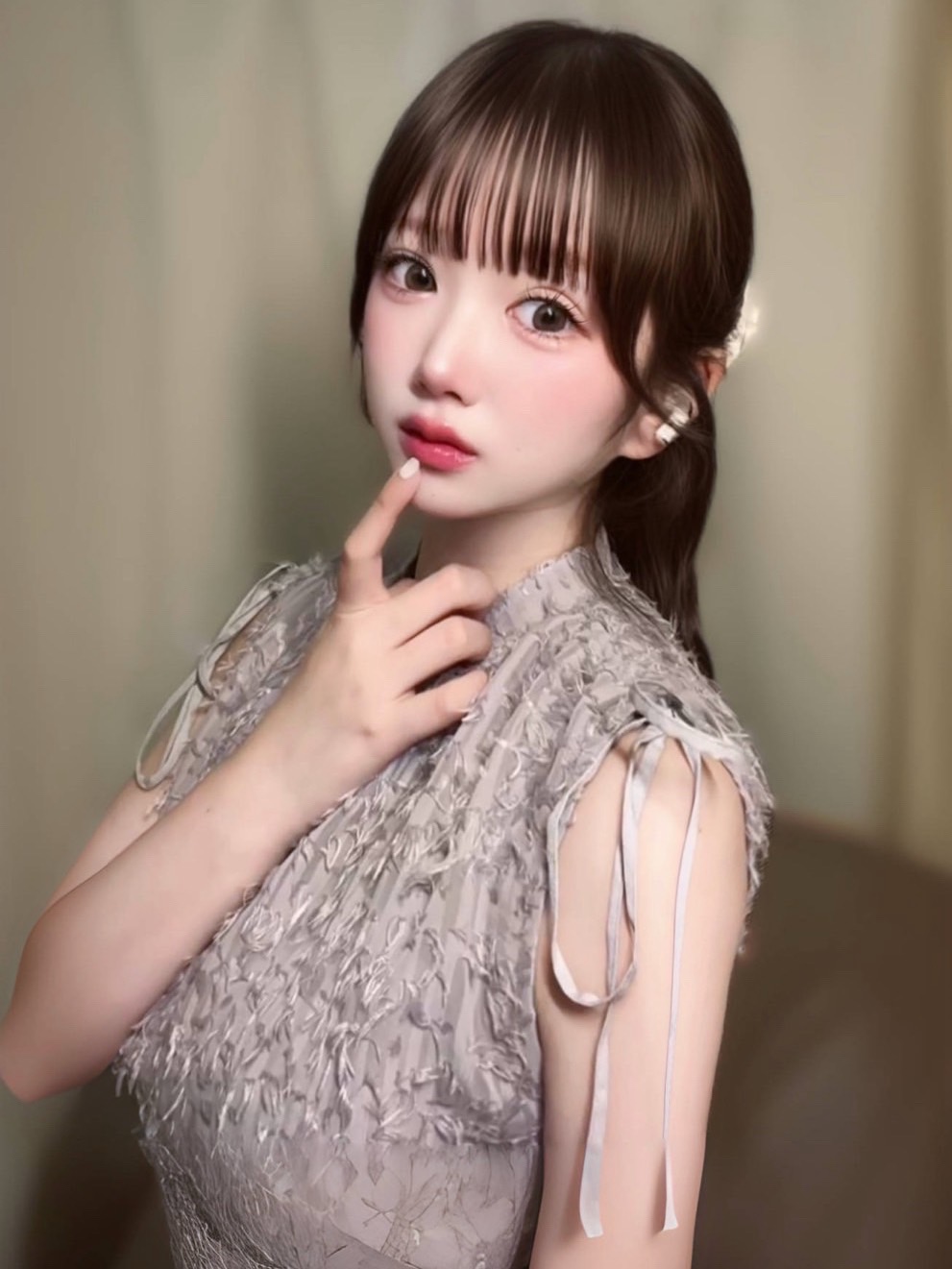 日向まな(22)