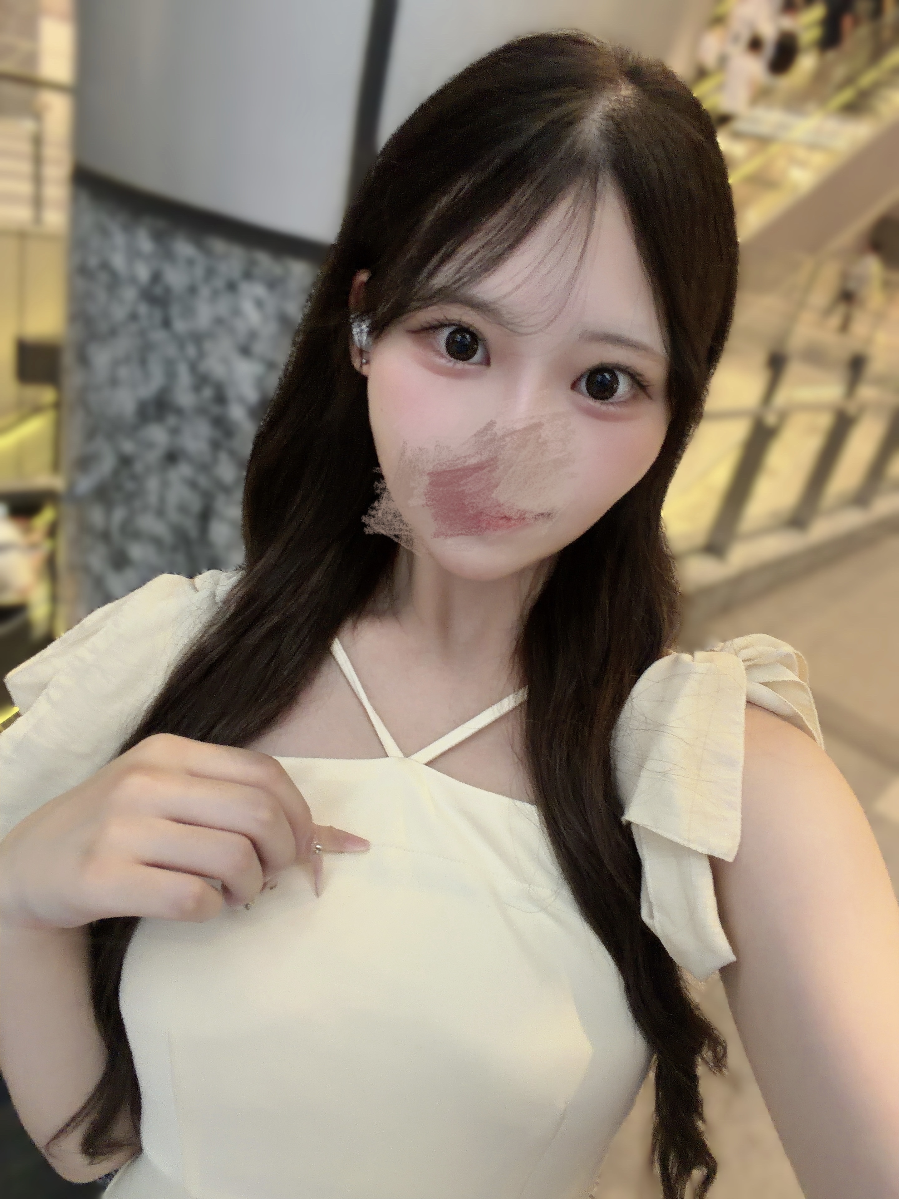 白ワンピ🤍