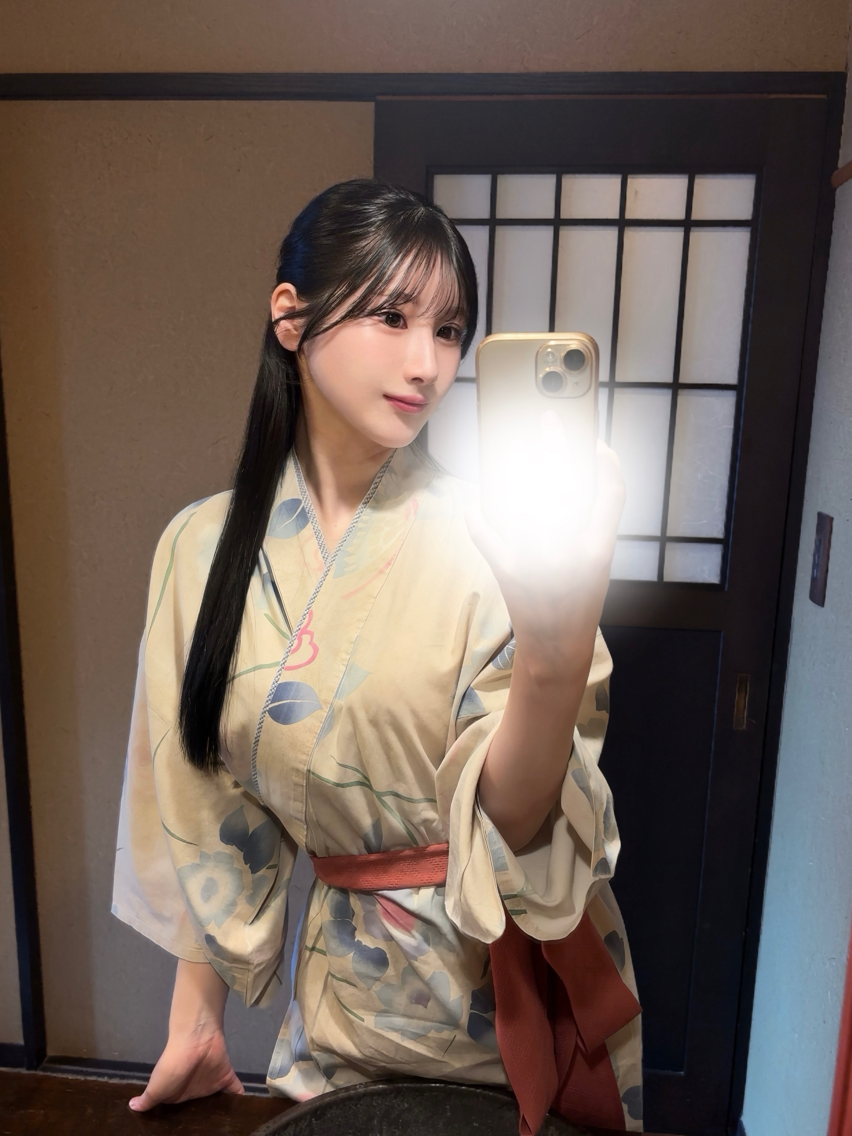 ただいま〜😽